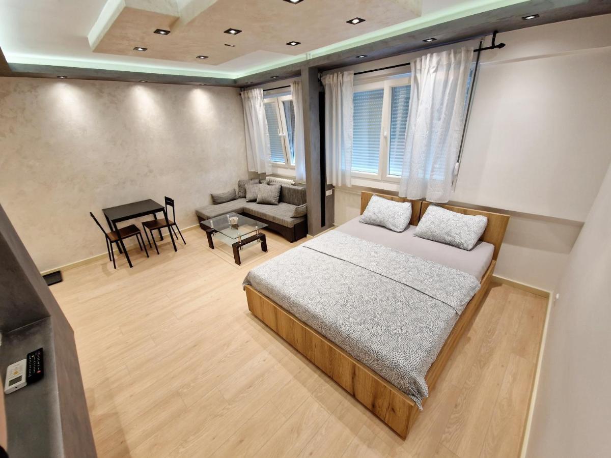 Apartmani Paku بلغراد المظهر الخارجي الصورة