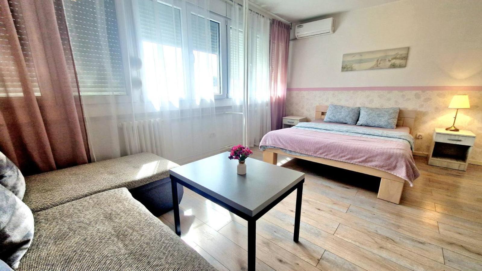 Apartmani Paku بلغراد المظهر الخارجي الصورة