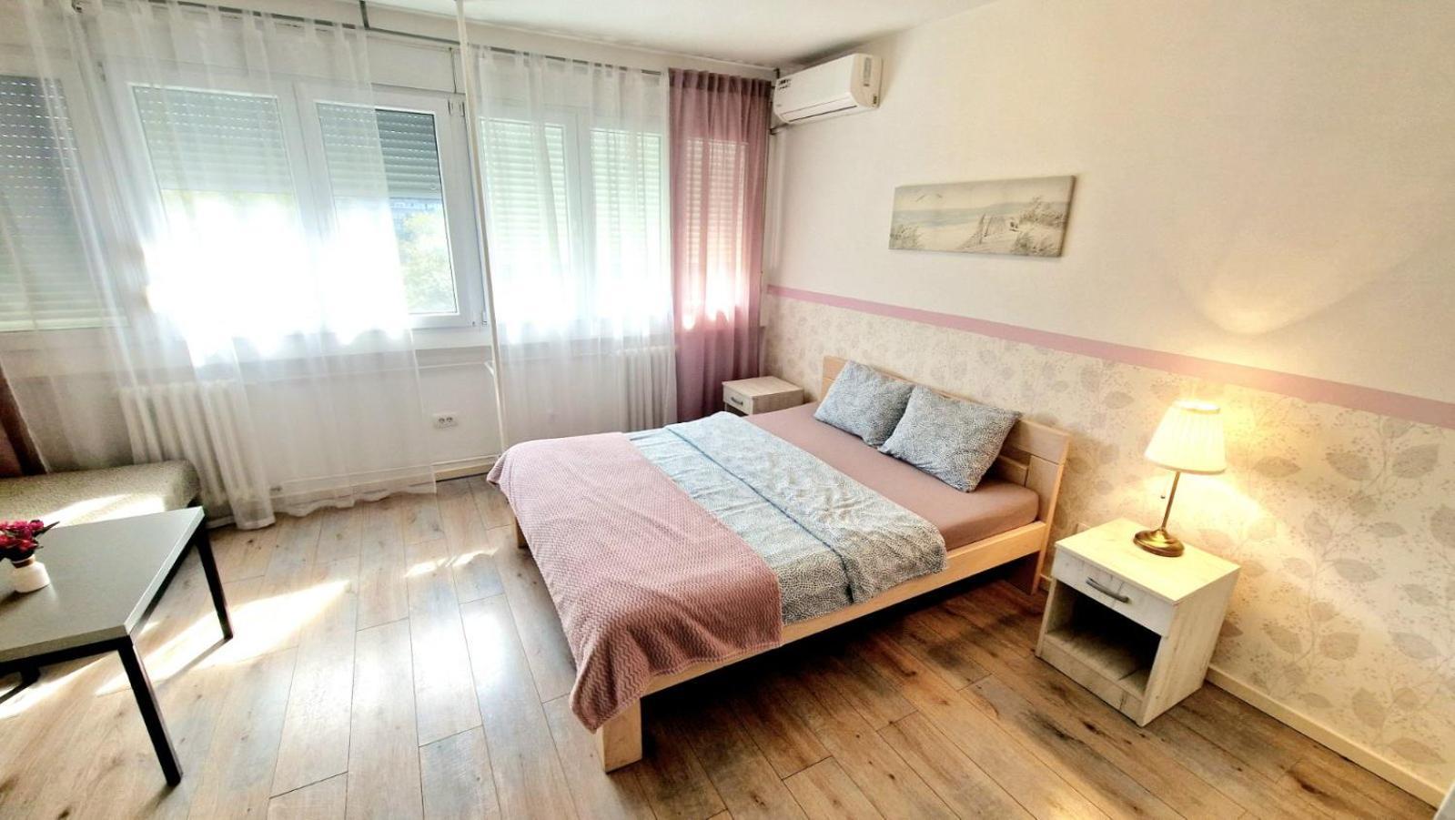 Apartmani Paku بلغراد المظهر الخارجي الصورة
